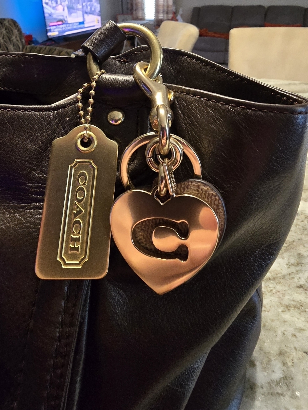 AuthenticCoach Brown Leather Tote with Gold Hardware and 2 Coach Hangtags - Picture 3 of 4